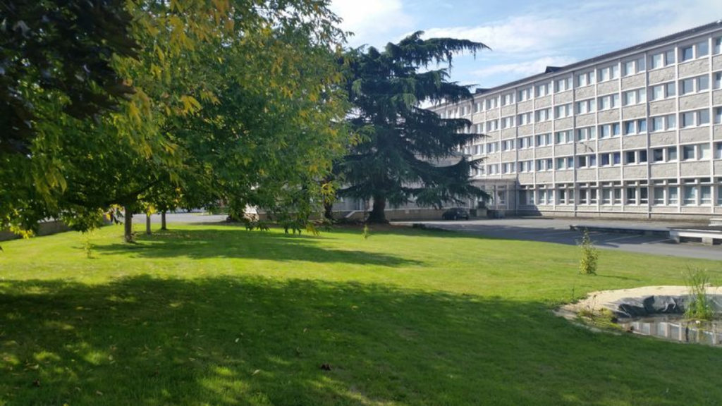 Lycée Renaudeau de l'extérieur